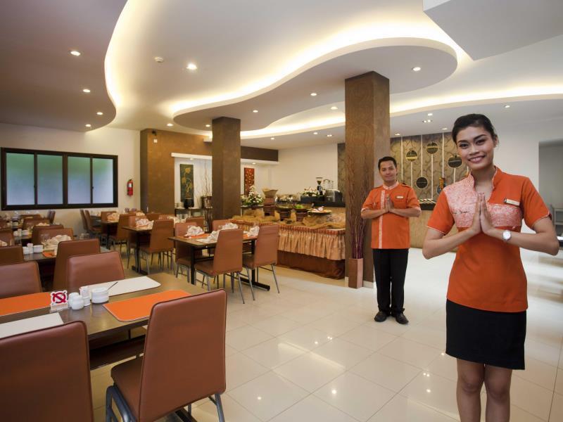 Jentra Dagen Hotel Malioboro Yogyakarta Esterno foto